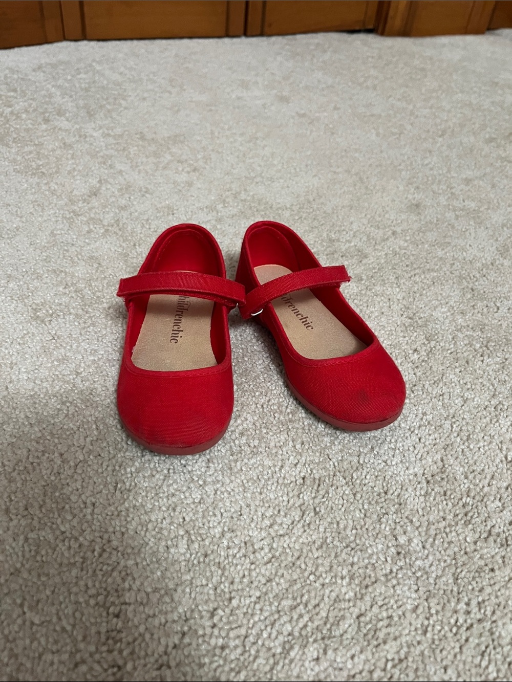 Childrenchic Girls' Red Mary Jane Dress Shoes with Hook-and-Loop Strap Sz. 9
